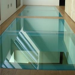 Floor Glass